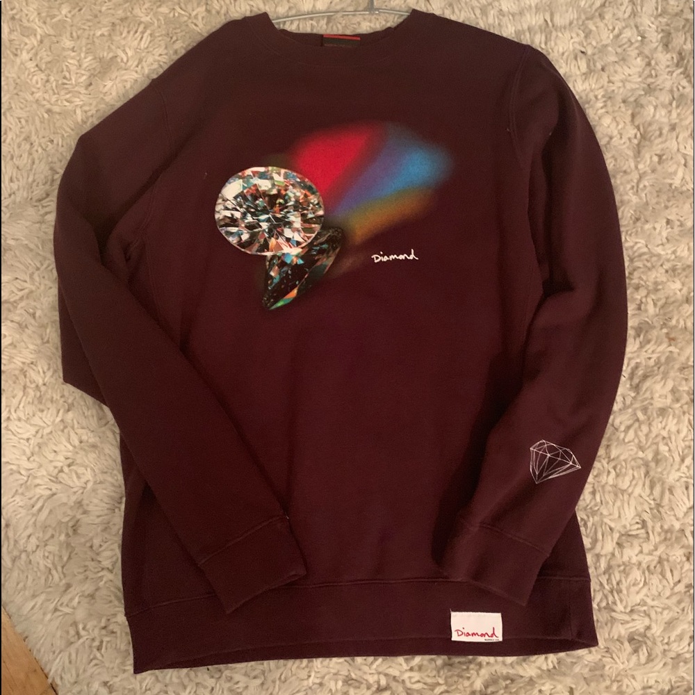 Diamond crew neck